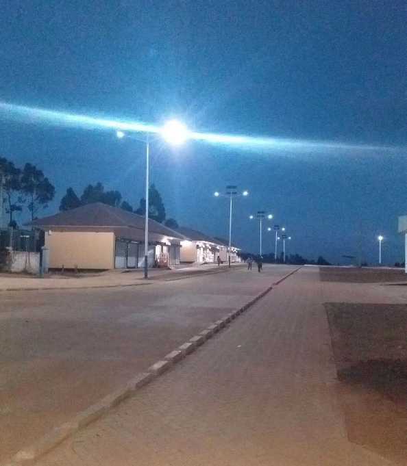 凤庆县非洲科特迪瓦太阳能路灯工程